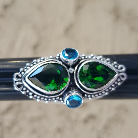 New Chrome Diopside and Blue Topaz 925 Silver Statement Ring. - Picture 14 of 16